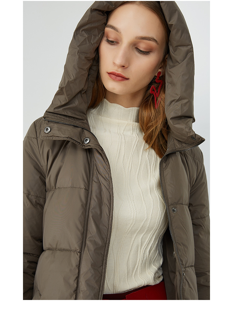 高品质羽绒服女经典款 68da65079d7f4d418061e40ec64e3c9f.jpg