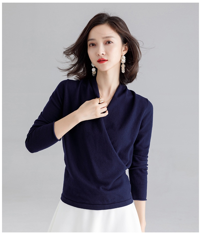 斜领蝴蝶针织衫 be24fa9e8132452a8bec5561d1035628.jpg