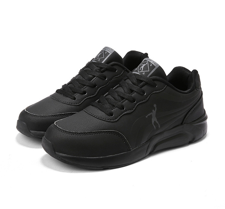 鞋子男运动鞋秋冬黑色 51062edfdc60485d95b954b640e0ac65.jpg