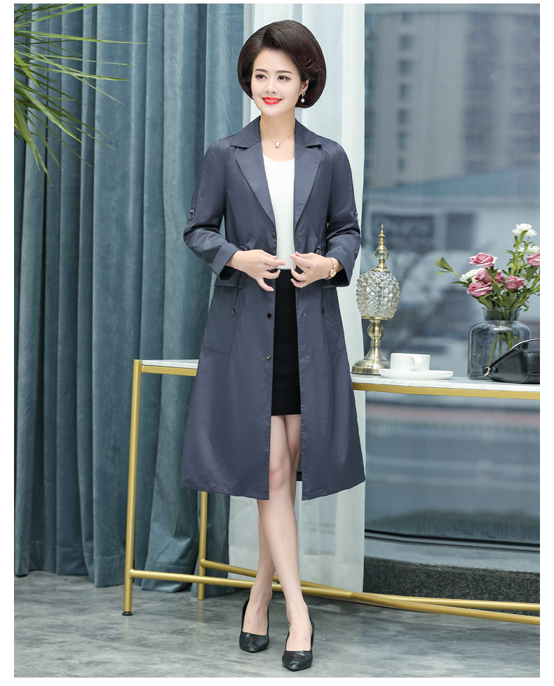 金色秋季新款外套 9cd9355fadc54769872be5b07f90b2a5.jpg